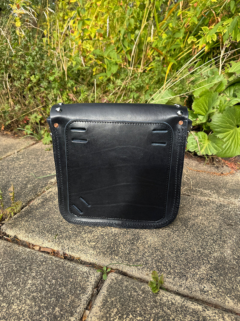 Rigid Bag