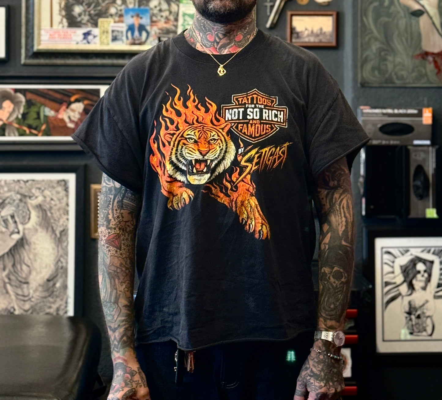 VINTAGE TIGER TEE